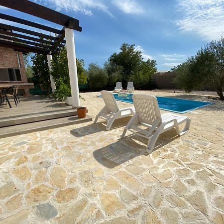 Villa Bubica- Cozy Holiday Home In Rural Area With Pool Stankovci  Exteriör bild