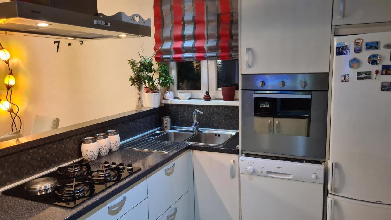 Villa Bubica- Cozy Holiday Home In Rural Area With Pool Stankovci  Exteriör bild