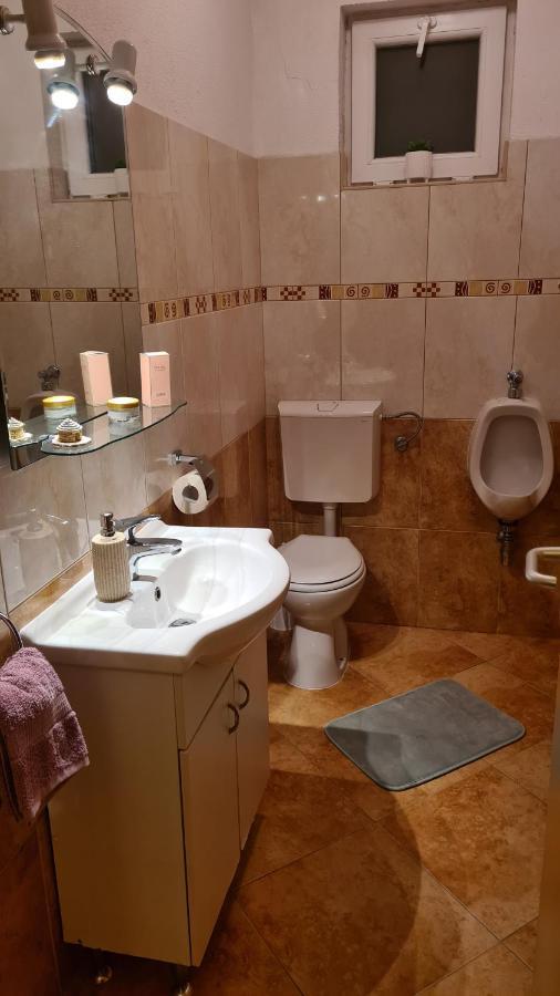 Villa Bubica- Cozy Holiday Home In Rural Area With Pool Stankovci  Exteriör bild
