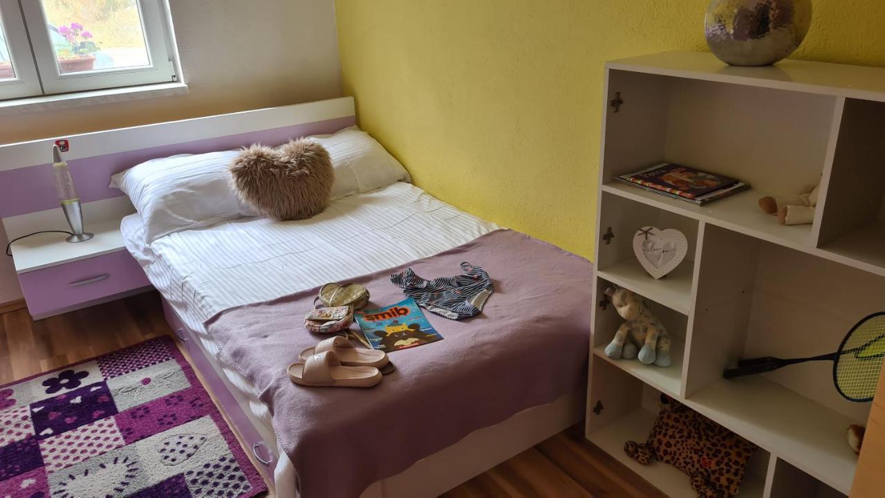 Villa Bubica- Cozy Holiday Home In Rural Area With Pool Stankovci  Exteriör bild
